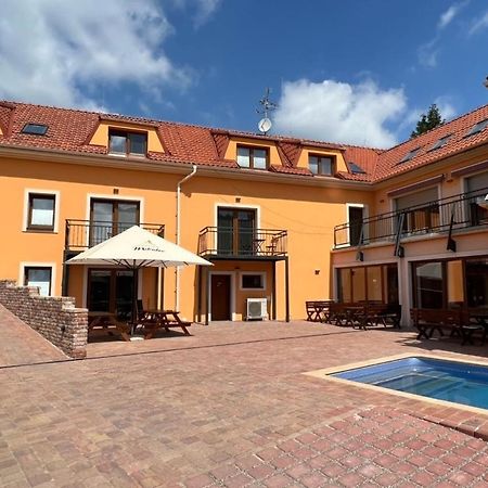Pension Mikulov Dış mekan fotoğraf